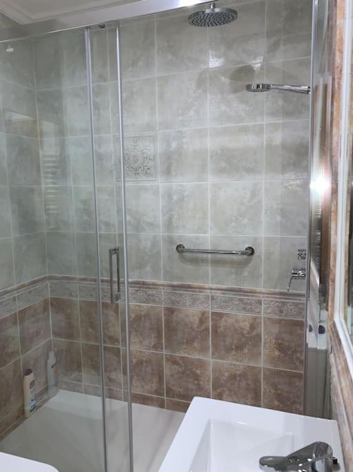 Apartament Glorias:Sagrada Familia 15 Minutos - Playa 20 Minutos Barcelona Zewnętrze zdjęcie